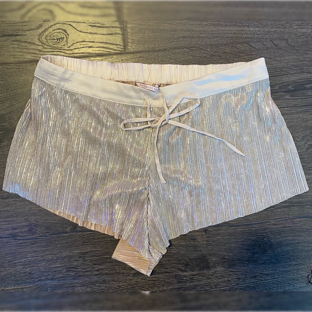 Victoria Secret Gold Sz Medium Shorts